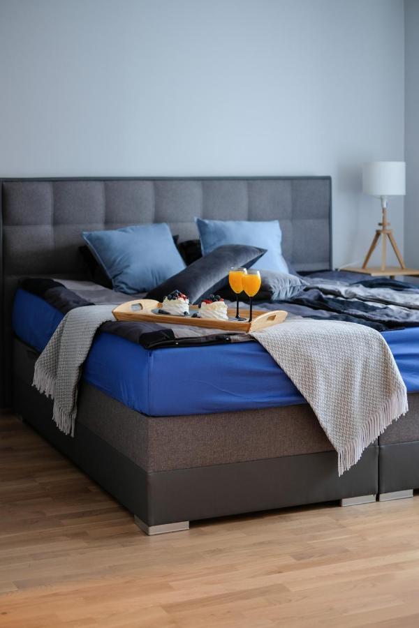 Ohtu Poik 2 City Center Basement Apartment Parnu Ngoại thất bức ảnh
